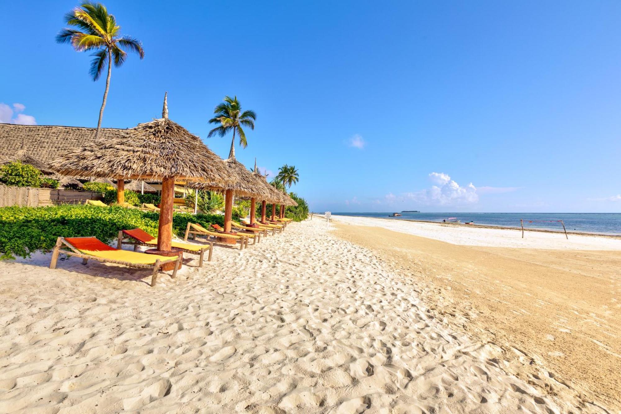 Ahg Sun Bay Mlilile Beach Hotel Matemwe  Exterior foto